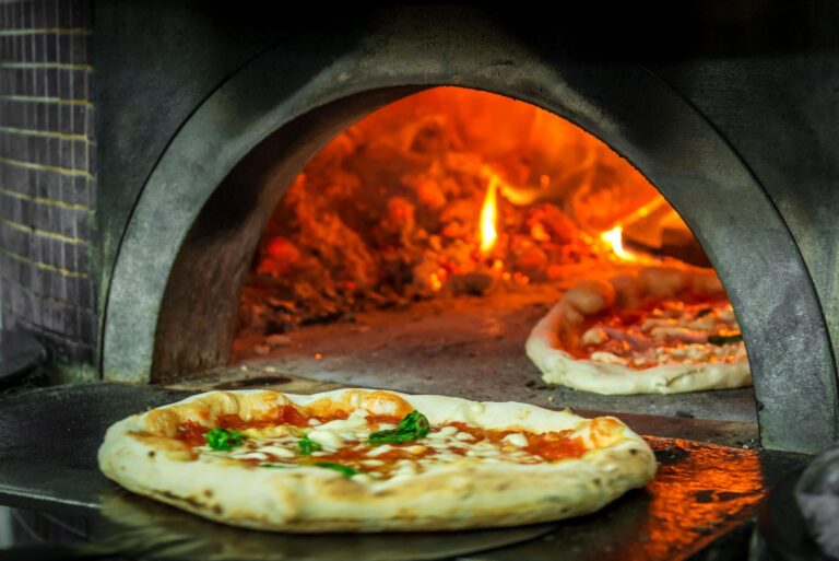 Flatbreads and The Evolution of Pizza - History Alive Today